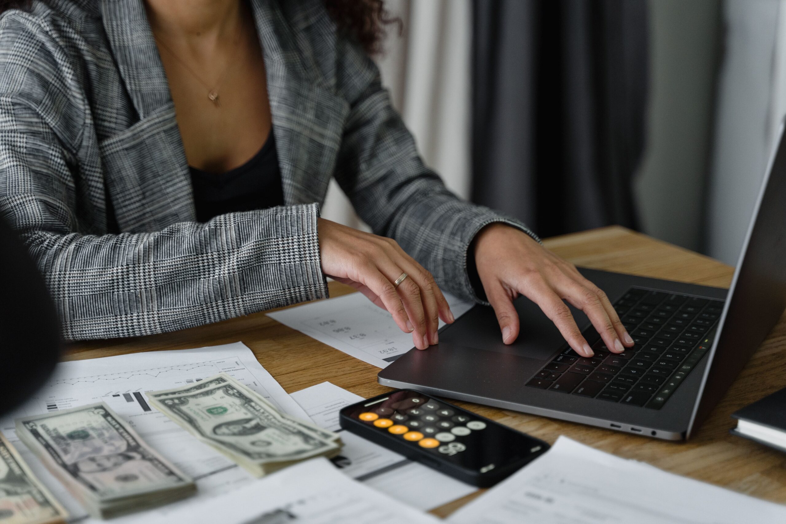 How Payroll Automation Improves Productivity